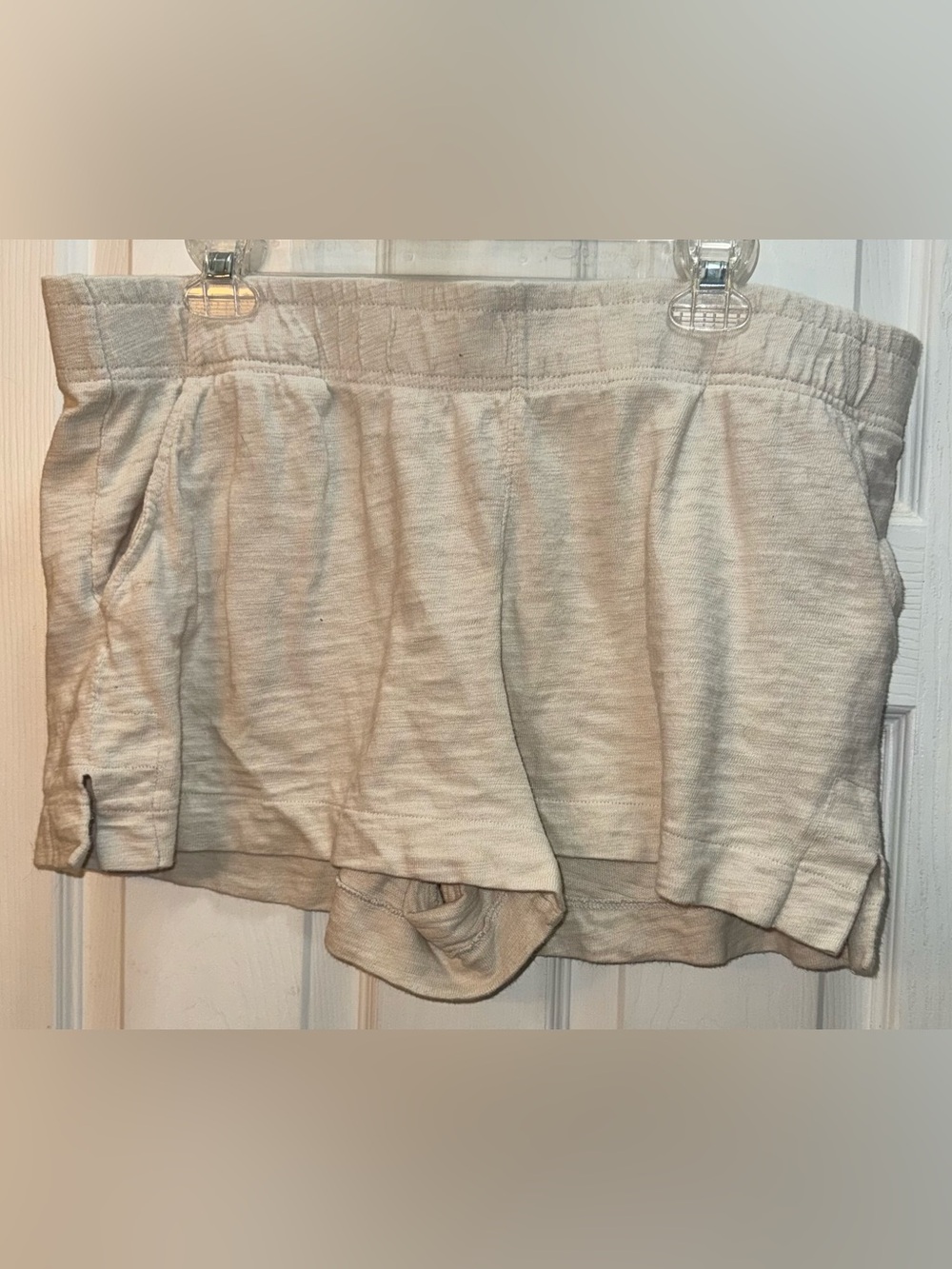 Universal Thread Cream Knit Lounge Shorts
